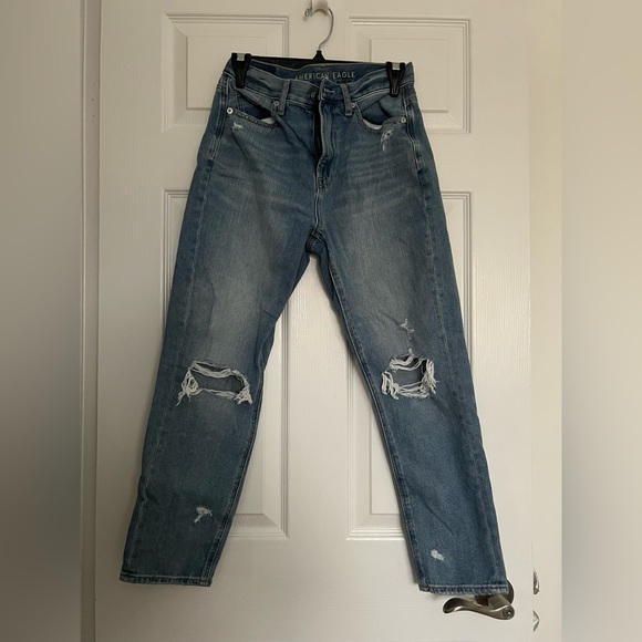 American Eagle Mom Jeans - Picture 6 of 6